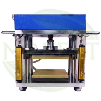 Hot / Cold Pouch Cell Press Machine 2KW For Li Ion Battery Core Formation